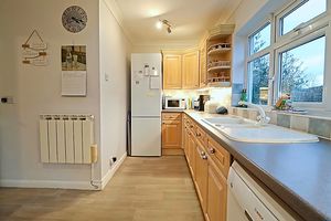 Kitchen- click for photo gallery